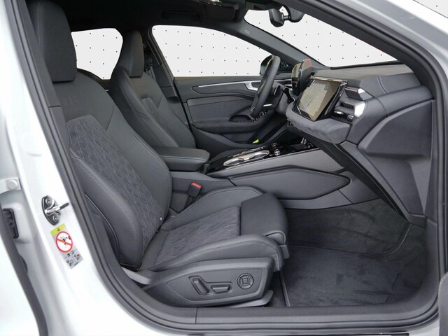 Audi A6 Avant Quattro S-Tronic