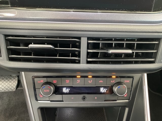 Volkswagen Polo 1.0 TSI DSG R-Line