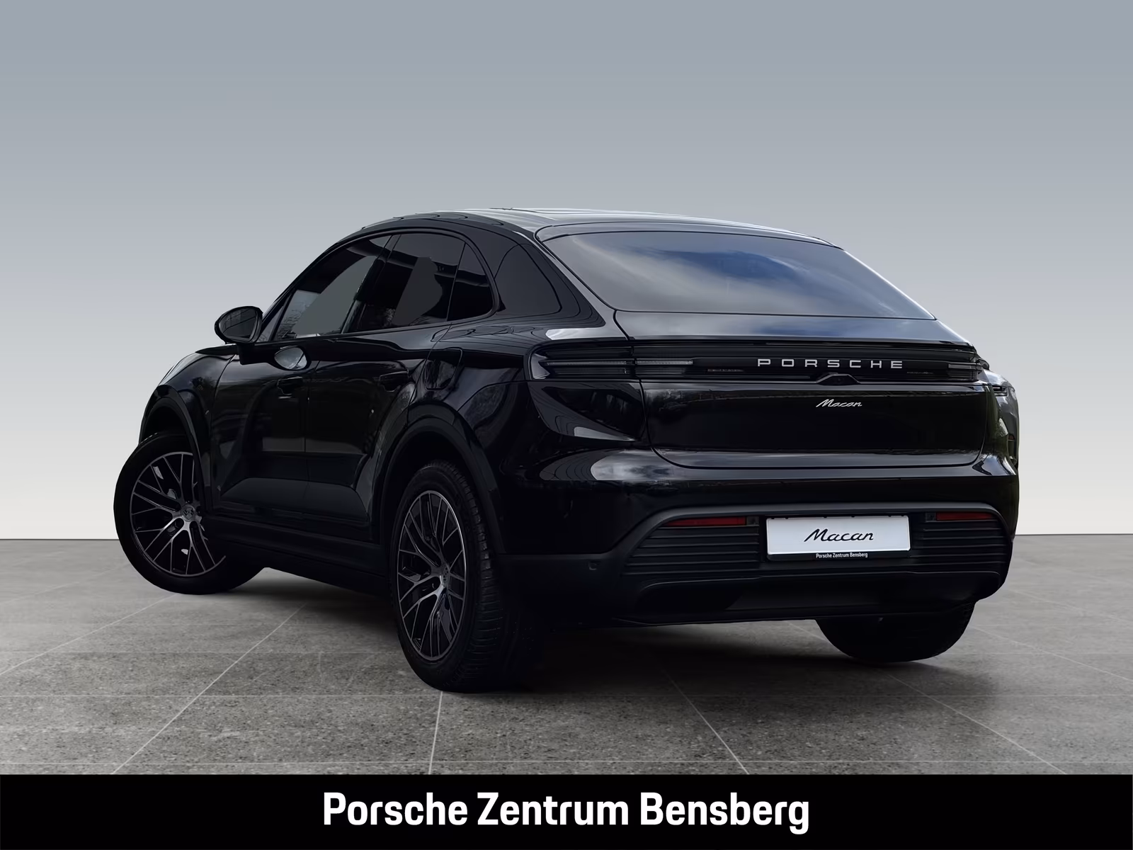 Porsche Macan Electric
