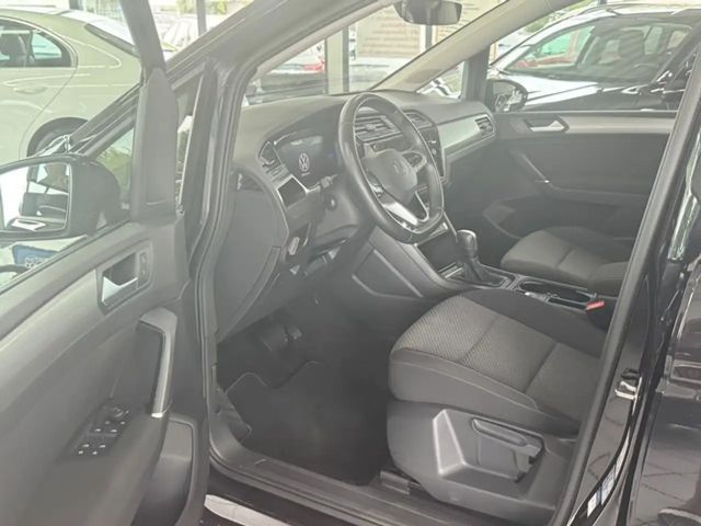 Volkswagen Touran DSG