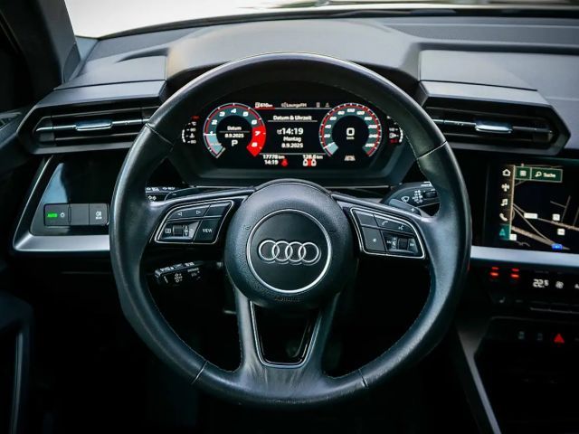 Audi A3 30 TFSI S-Tronic Sedan