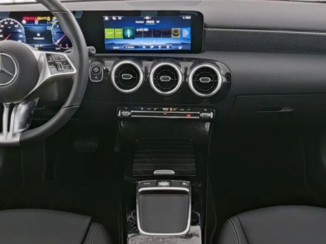 Mercedes-Benz A 200 A 200 d Progressive