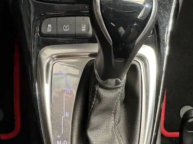 Opel Crossland X 1.2 "Elegance" *Automatik*RFK*SHZ