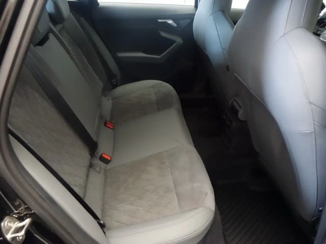 Audi A3 35 TFSI S-Tronic Sedan