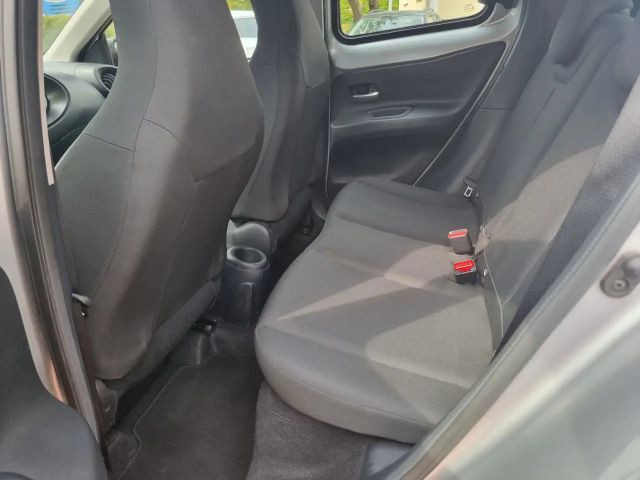 Toyota Aygo X 1.0 VVT-i Play