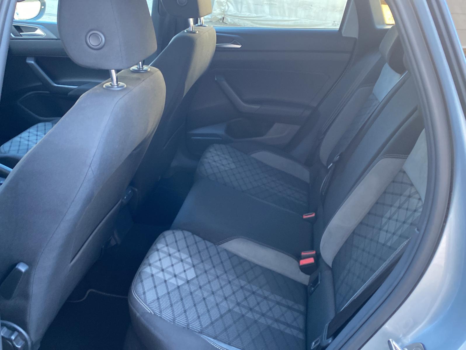 Volkswagen Taigo 1.0 TSI IQ.Drive R-Line