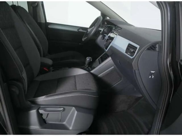 Volkswagen Touran 1.5 TSI DSG