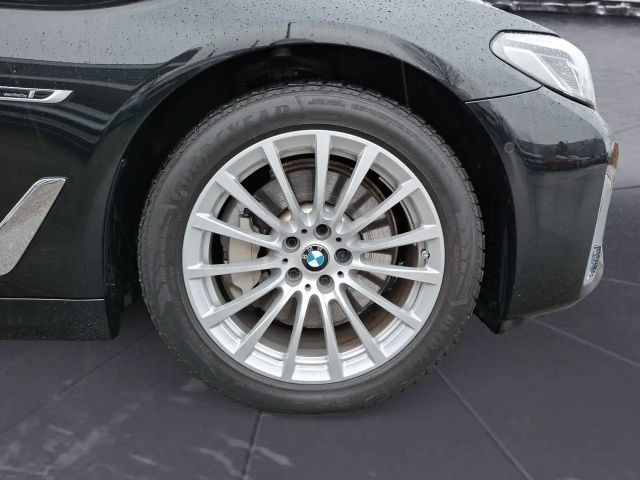 BMW 530 530e Luxury Line Touring