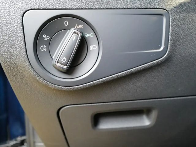 Volkswagen Tiguan 1.5TSI Active LED-Matrix Navi AHK Keyless ACC K...