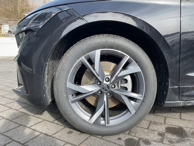 Skoda Enyaq AHK Navi ACC Virt LED PDC