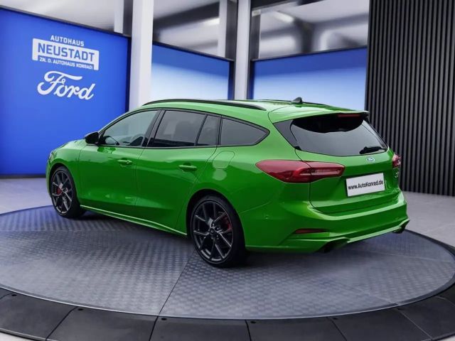 Ford Focus ST Line Wagon