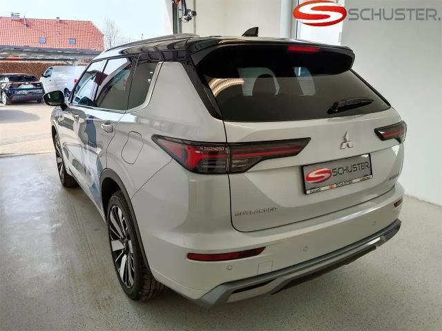 Mitsubishi Outlander 4WD PHEV