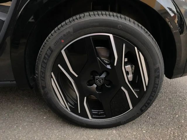 Peugeot E-5008 GT-Line