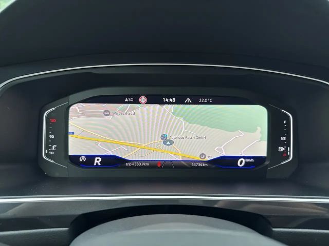 Volkswagen Tiguan 4Motion DSG R-Line