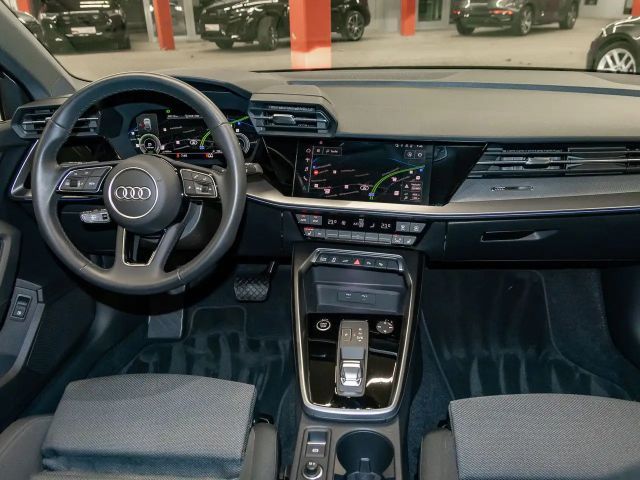 Audi A3 40 TFSI Hybride Sedan