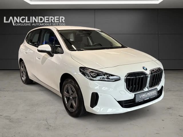 BMW 220 220i Active Tourer