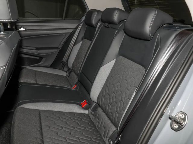 Volkswagen Golf 2.0 TDI DSG