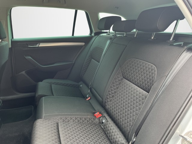 Skoda Superb 2.0 TDI Ambition Combi