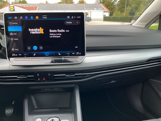 Volkswagen Golf 1.5 TSI Golf VIII