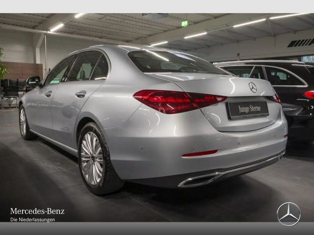 Mercedes-Benz C 200 4MATIC AVANTGARDE Sedan