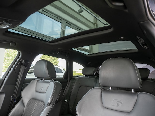 Audi A6 40 TDI Avant S-Tronic