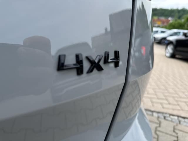 Skoda Karoq 2.0 TSI 4x4 Sportline