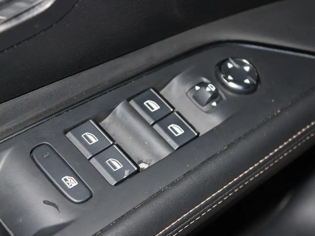Peugeot 3008 EAT8 GT-Line Hybrid