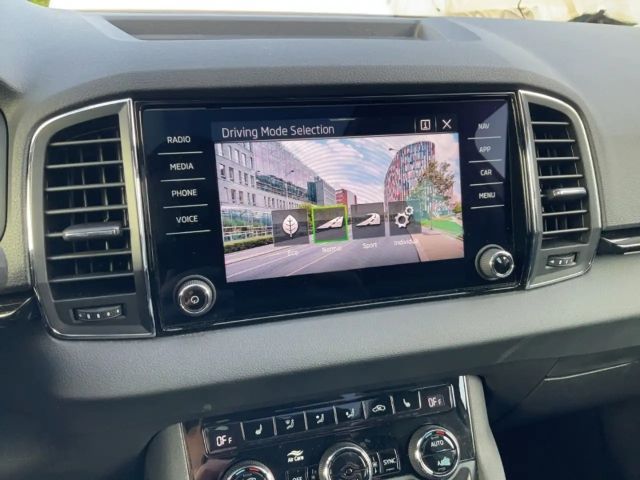 Skoda Karoq 1.5 TSI Selection