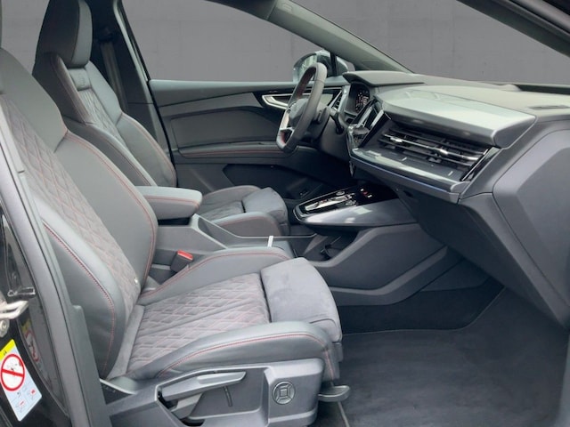 Audi Q4 e-tron Quattro