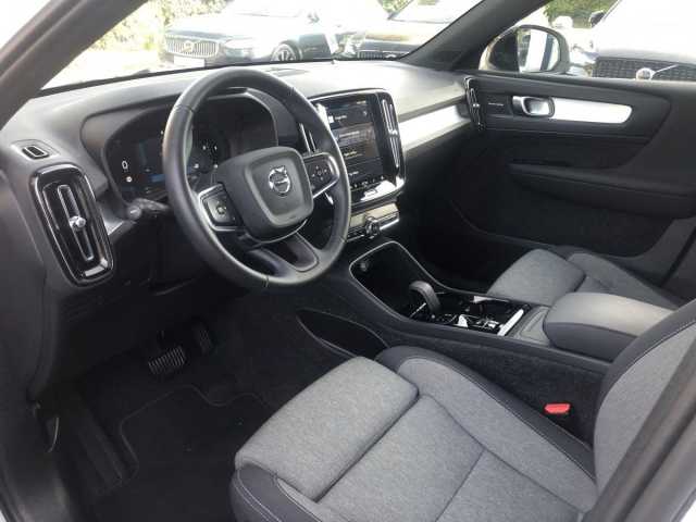 Volvo XC40 Dark Plus
