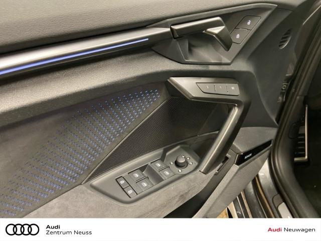 Audi RS3 Quattro S-Tronic Sedan