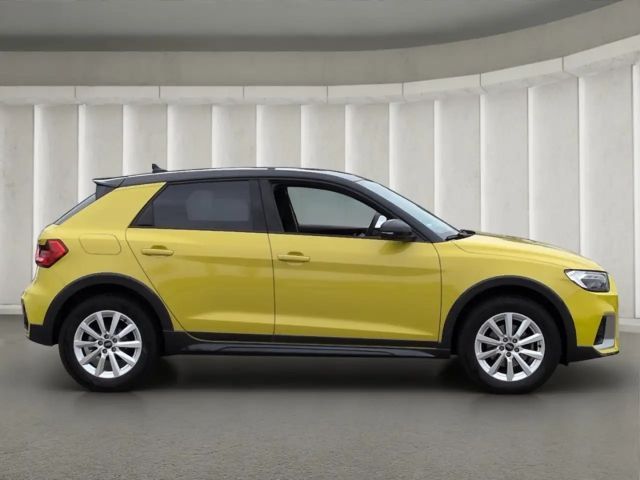 Audi A1 30 TFSI Allstreet