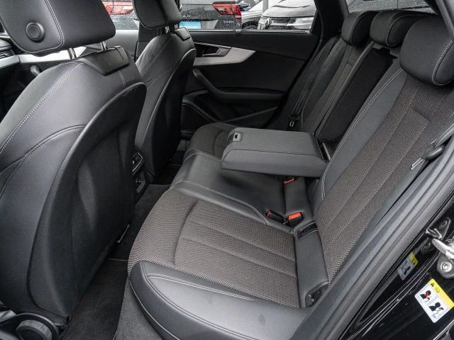 Audi A4 40 TDI Avant S-Line S-Tronic