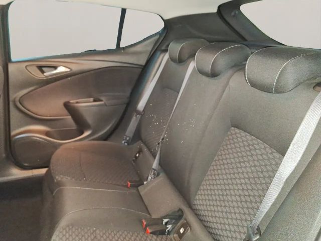 Opel Astra 1.2 Turbo Edition Turbo