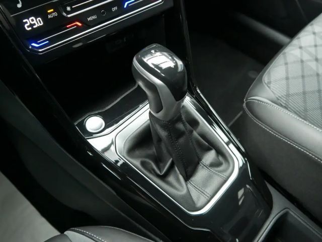 Volkswagen T-Roc ACT DSG R-Line