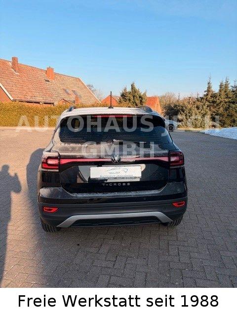 Volkswagen T-Cross Active