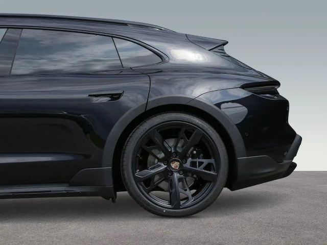 Porsche Taycan 4S Cross Turismo