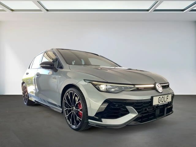 Volkswagen Golf 2.0 TSI DSG GTI