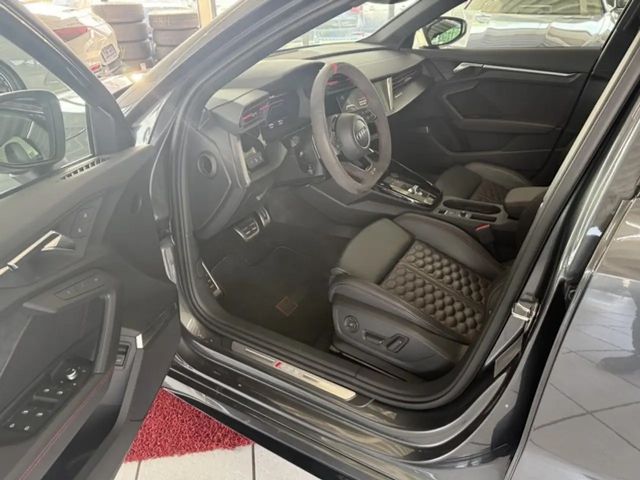 Audi RS3 Quattro S-Tronic Sedan Sportback