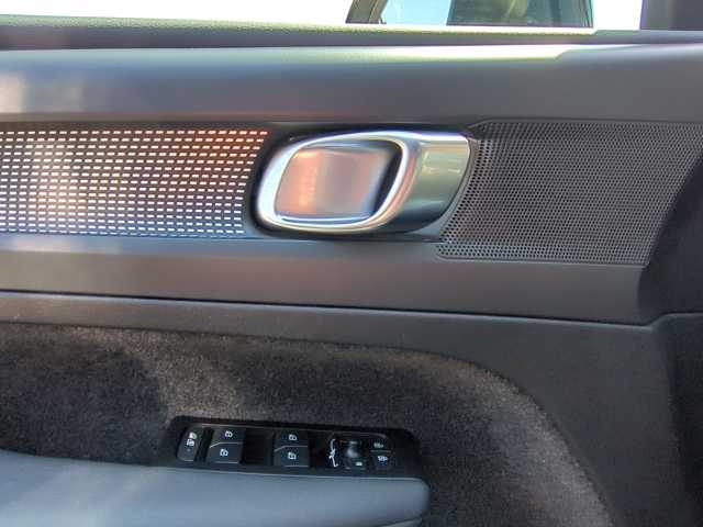 Volvo XC40 Plus Recharge