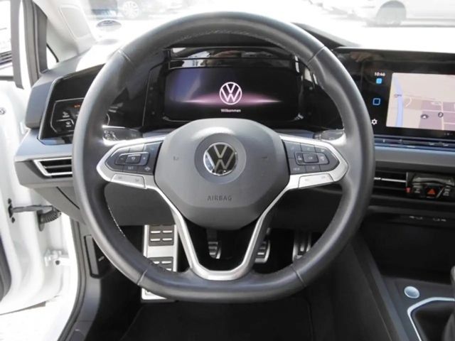 Volkswagen Golf 1.5 TSI Golf VIII