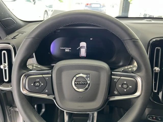 Volvo XC40 Dark Plus