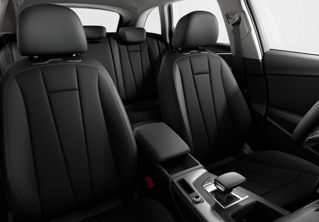 Audi A4 35 TFSI Avant S-Tronic