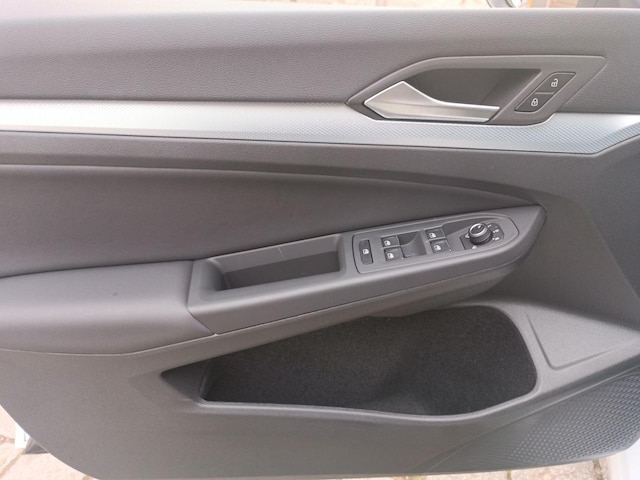 Volkswagen Golf 1.5 eTSI DSG Golf VIII