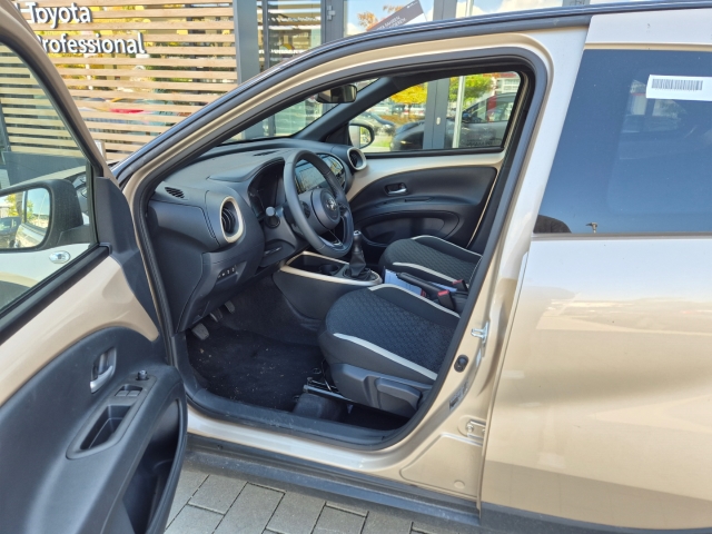 Toyota Aygo X 5-deurs Basis Team D