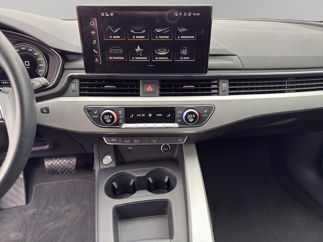 Audi A4 40 TFSI Avant S-Line S-Tronic