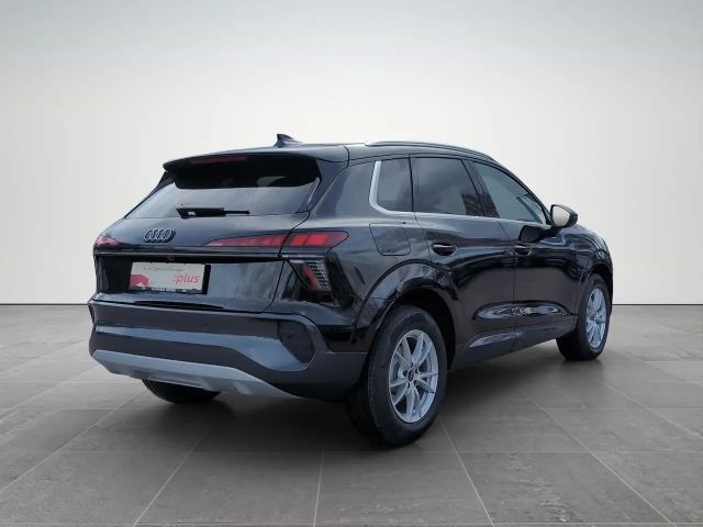 Audi Q3 TDI 110 kW  intense