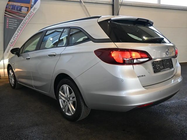 Opel Astra Sports Tourer