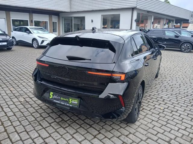 Opel Astra 1.2 Turbo