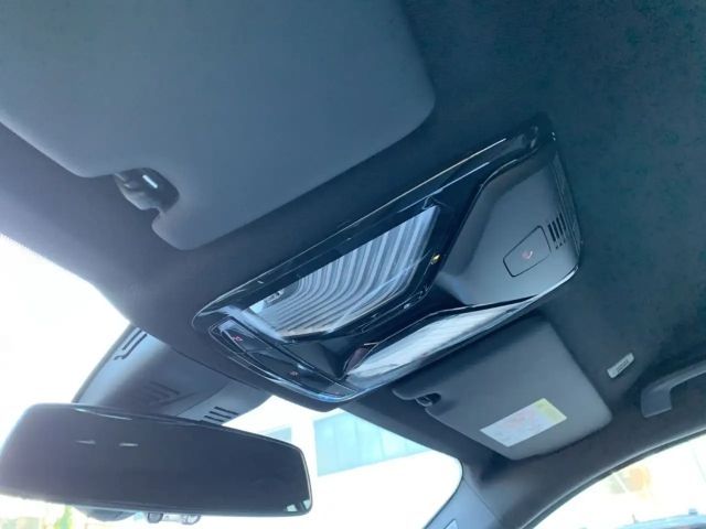 BMW 318 318i M-Sport Sedan Touring